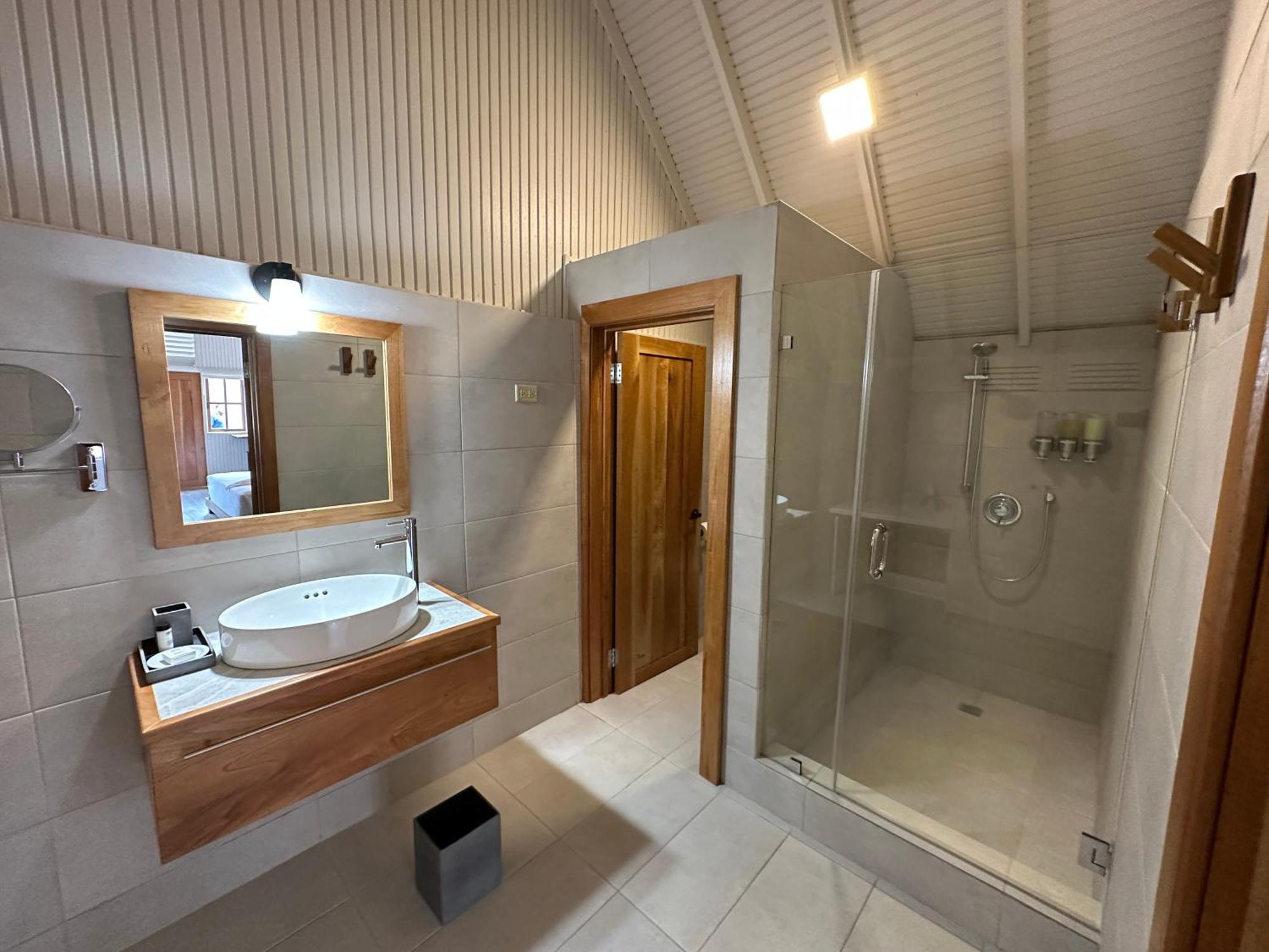Hadco Experiences At Asa Wright Nature Centre Blanchisseuse Ngoại thất bức ảnh